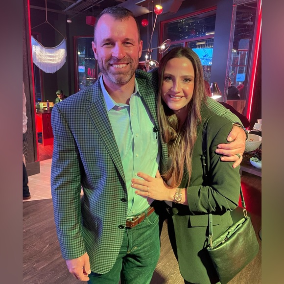 Meet your Posher, Cara - Picture 2 of 4